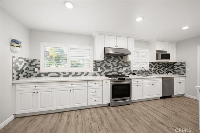 9046 Garibaldi, Temple City, CA 91780