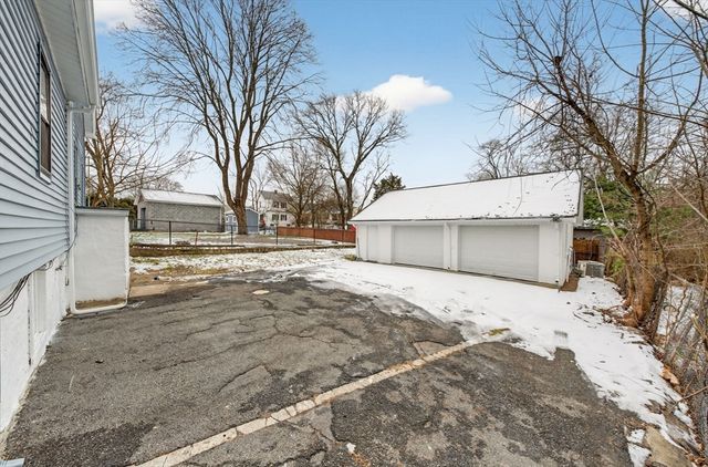 220 Francis Ave, North Providence, RI 02904