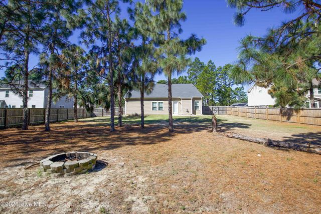 3025 Dana Lane, Aberdeen, NC 28315