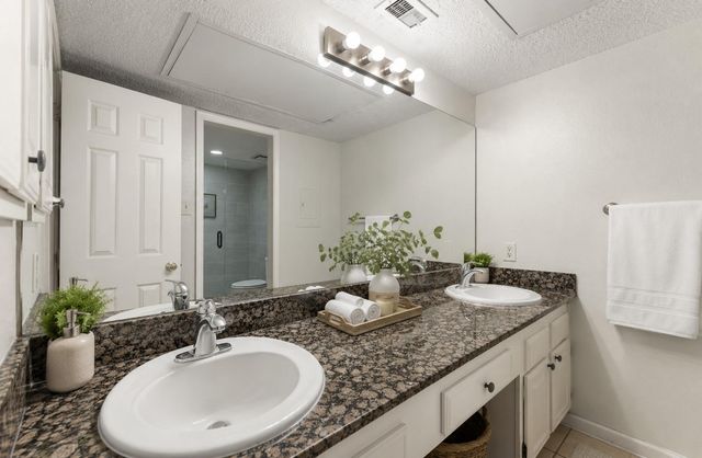1311 Antoine Drive 331, Houston, TX 77055