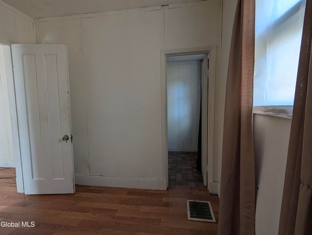 67 Montgomery Street, Gloversville, NY 12078