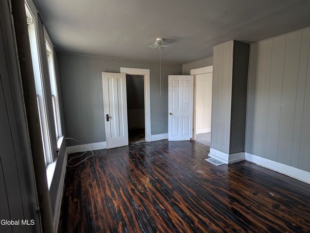 67 Montgomery Street, Gloversville, NY 12078