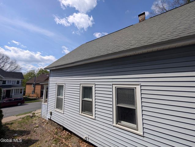 67 Montgomery Street, Gloversville, NY 12078