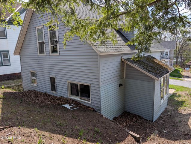67 Montgomery Street, Gloversville, NY 12078