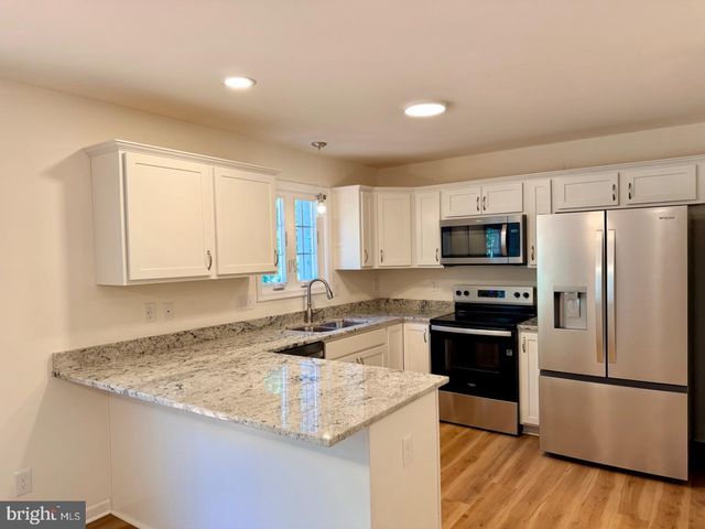 12256 AUTUMN RIDGE LN, Unionville, VA 22567