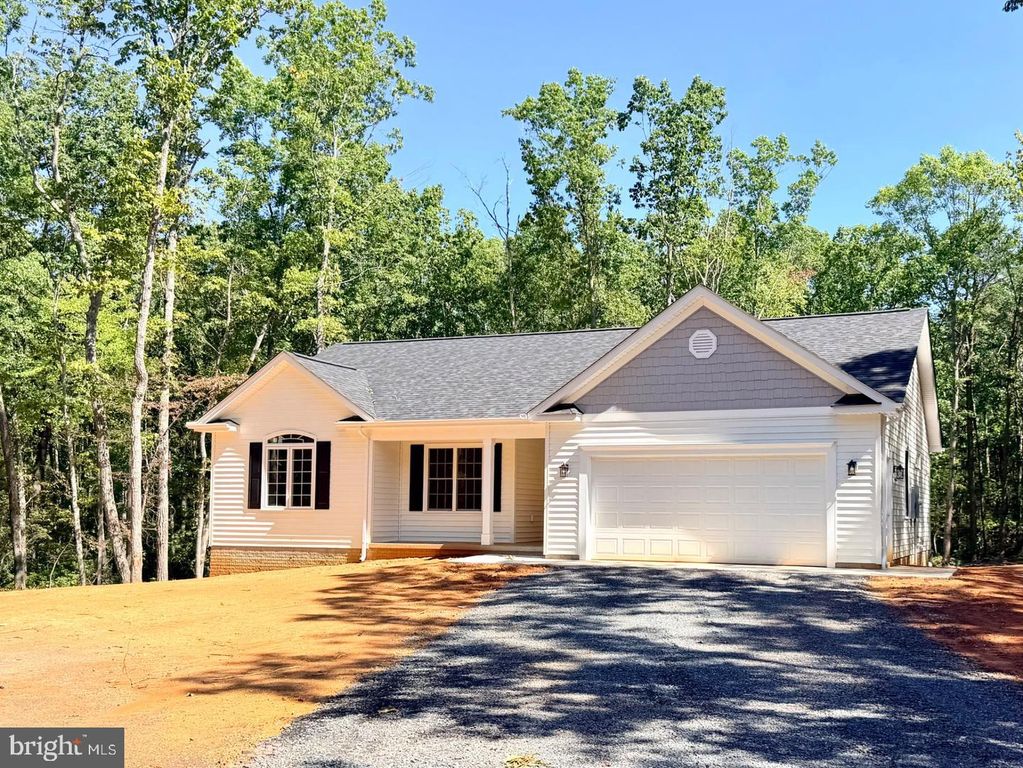 12256 AUTUMN RIDGE LN, Unionville, VA 22567
