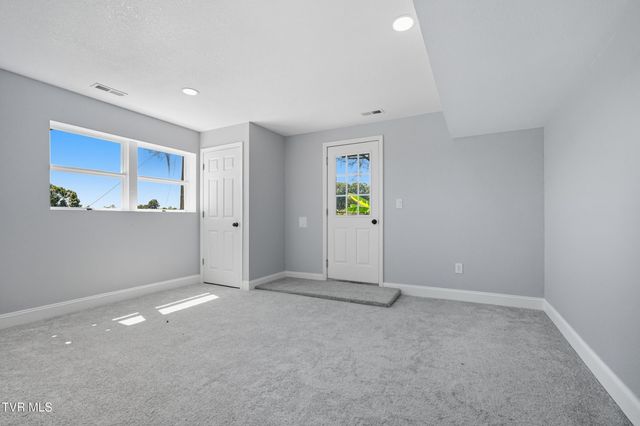 1116 Skelton Bluff Road, Kingsport, TN 37660