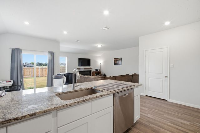 417 Jameson Street, Springtown, TX 76082