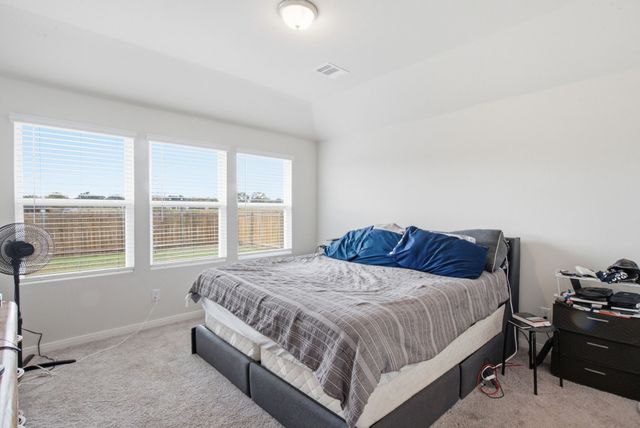 417 Jameson Street, Springtown, TX 76082