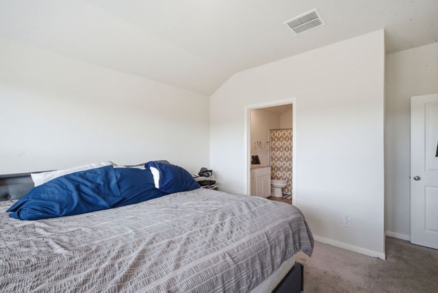417 Jameson Street, Springtown, TX 76082