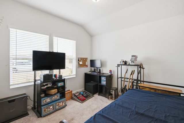 417 Jameson Street, Springtown, TX 76082