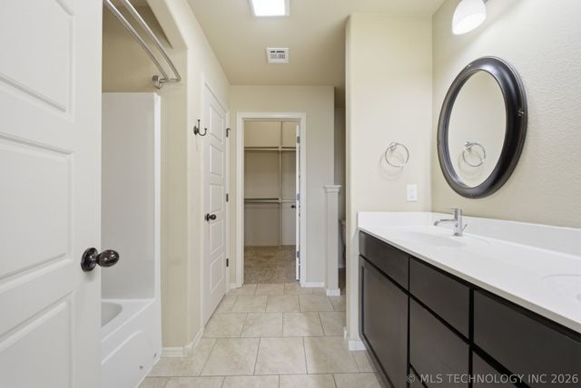 14506 E 111th Place N, Owasso, OK 74055