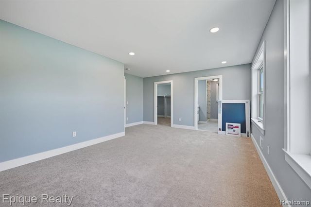 345 Second Ave, Pontiac, MI 48340