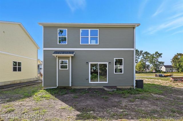 345 Second Ave, Pontiac, MI 48340