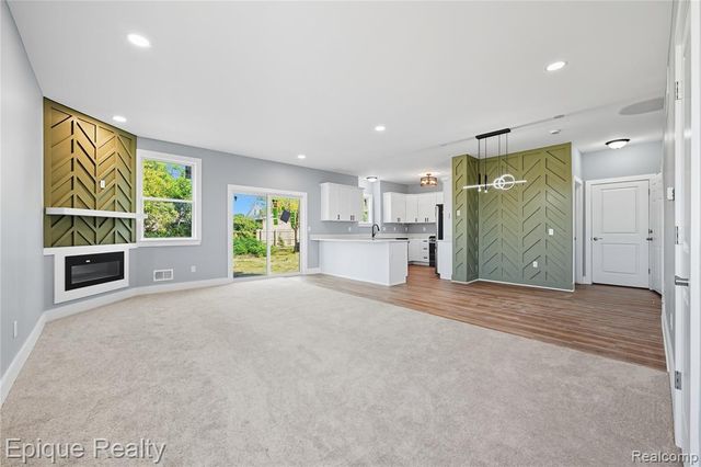 345 Second Ave, Pontiac, MI 48340