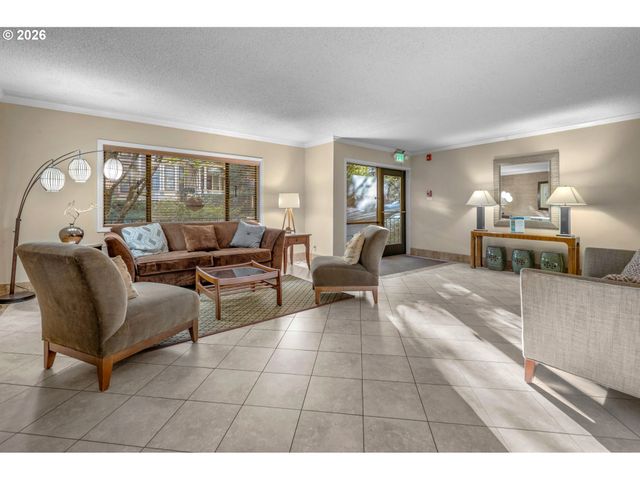 2021 Sw MAIN St 48, Portland, OR 97205