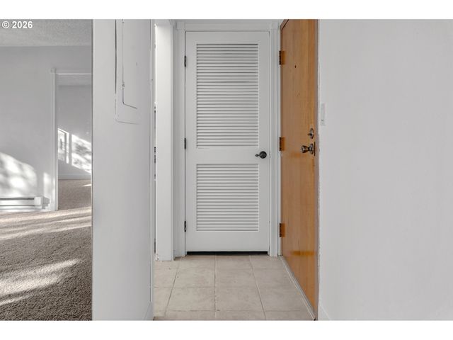 2021 Sw MAIN St 48, Portland, OR 97205