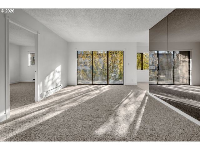 2021 Sw MAIN St 48, Portland, OR 97205