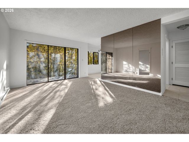 2021 Sw MAIN St 48, Portland, OR 97205