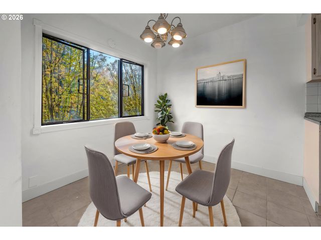 2021 Sw MAIN St 48, Portland, OR 97205