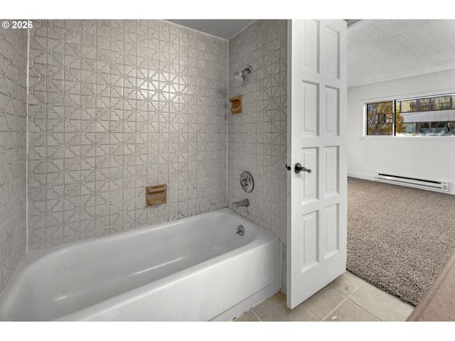 2021 Sw MAIN St 48, Portland, OR 97205