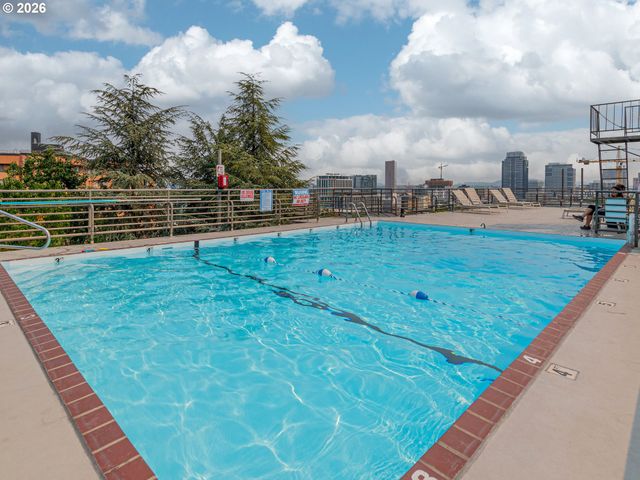 2021 Sw MAIN St 48, Portland, OR 97205