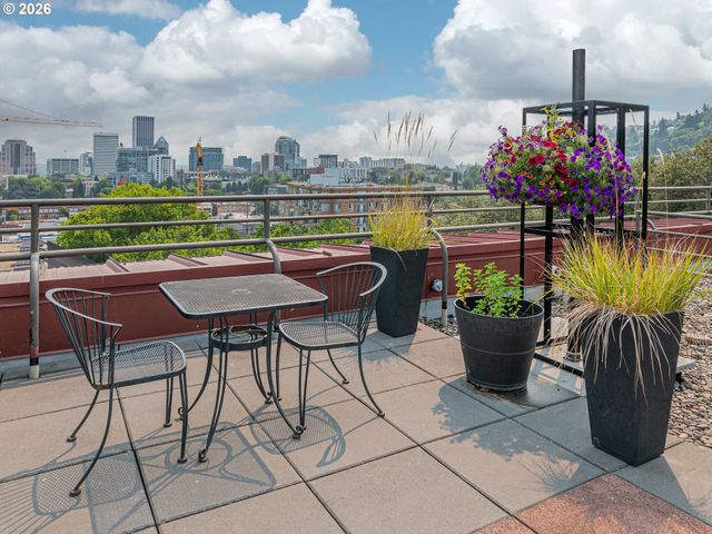 2021 Sw MAIN St 48, Portland, OR 97205