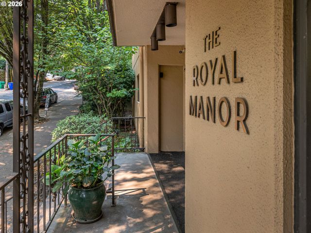 2021 Sw MAIN St 48, Portland, OR 97205