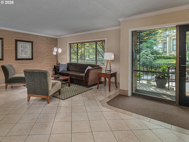 2021 Sw MAIN St 48, Portland, OR 97205