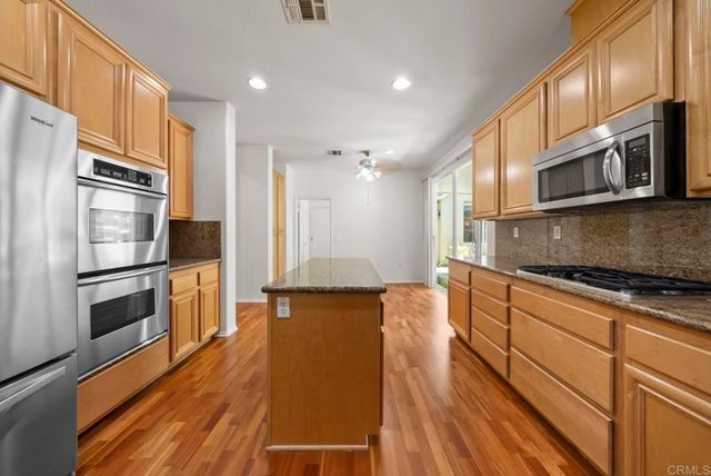 30290 Carmenet Circle, Murrieta, CA 92563