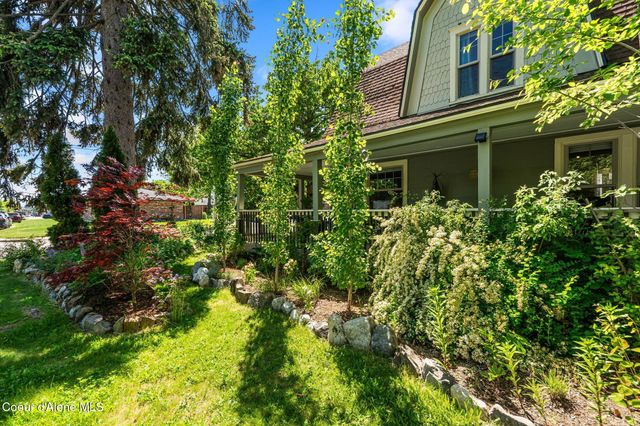 1402 W Lake ST W, Sandpoint, ID 83864