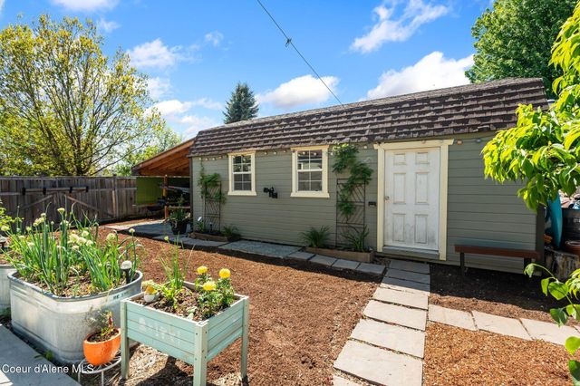 1402 W Lake ST W, Sandpoint, ID 83864