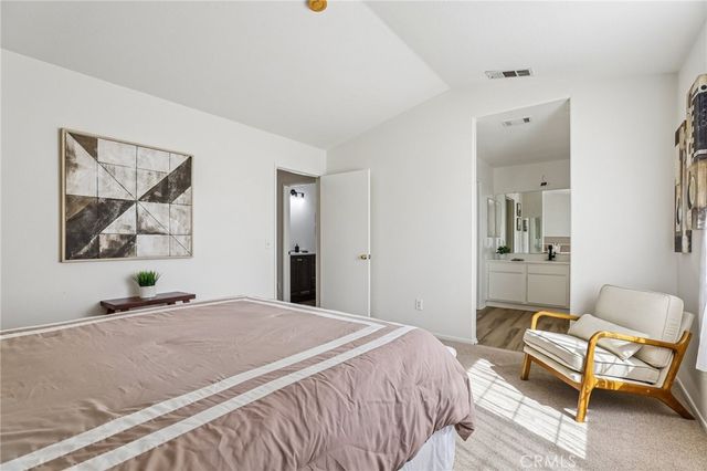 7210 Paseo Del Rio, Commerce, CA 90040