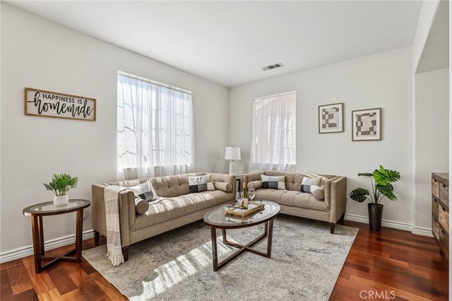7210 Paseo Del Rio, Commerce, CA 90040