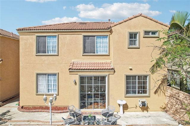 7210 Paseo Del Rio, Commerce, CA 90040