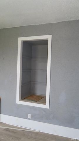 3018 N Vandeventer Avenue, St Louis, MO 63107