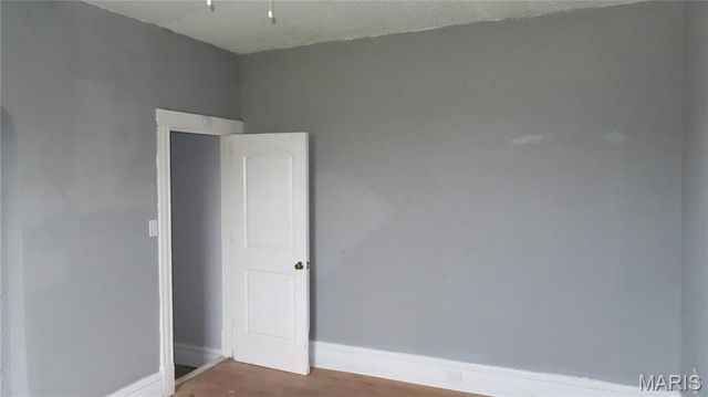 3018 N Vandeventer Avenue, St Louis, MO 63107