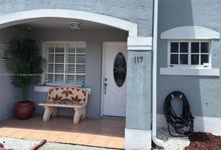 2860 W 80th St 117-12, Hialeah, FL 33018