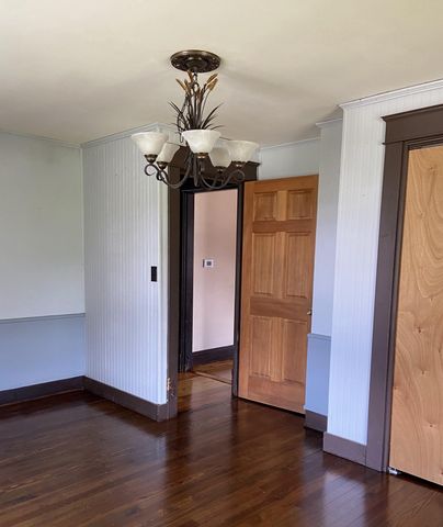 373 S MAGNOLIA AVE, Waynesboro, VA 22980