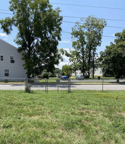 373 S MAGNOLIA AVE, Waynesboro, VA 22980