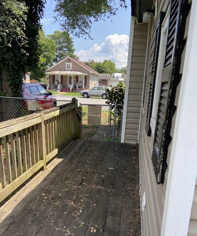 373 S MAGNOLIA AVE, Waynesboro, VA 22980
