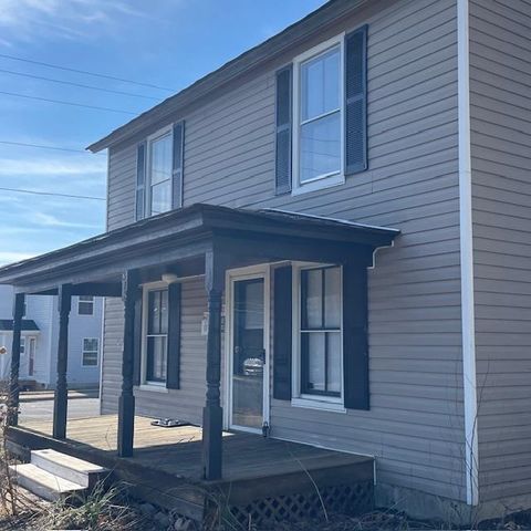 373 S MAGNOLIA AVE, Waynesboro, VA 22980