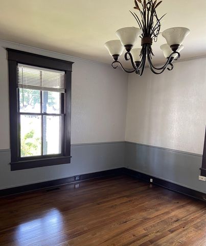 373 S MAGNOLIA AVE, Waynesboro, VA 22980