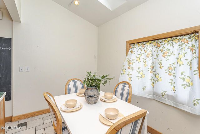2670 Brookford Drive, Toledo, OH 43614