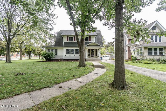 2670 Brookford Drive, Toledo, OH 43614