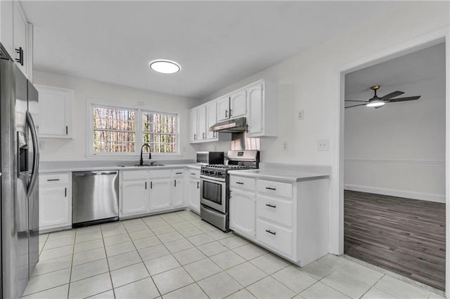 4304 Ruth Lane, Powder Springs, GA 30127