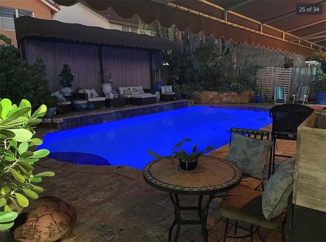 7971 NW 186th Ter, Hialeah, FL 33015