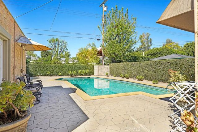 4313 Rhodes, Studio City, CA 91604