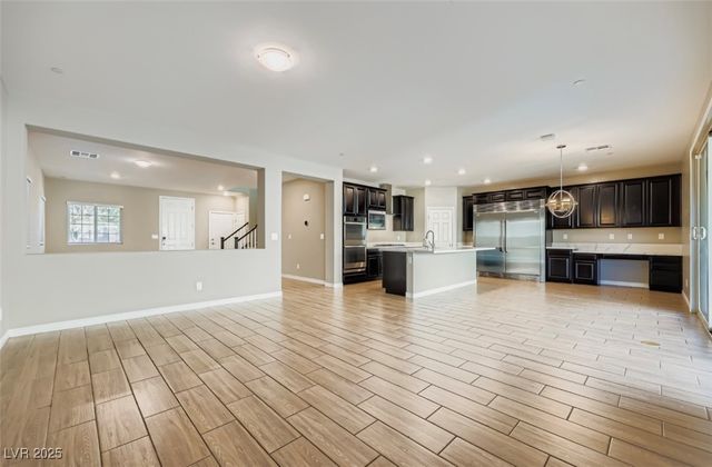 454 Lost Horizon Avenue, Henderson, NV 89002