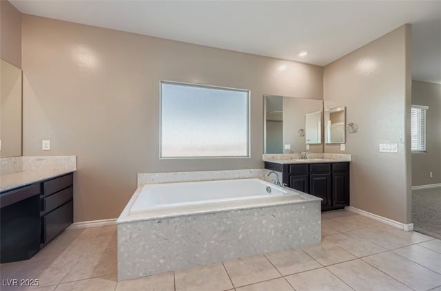 454 Lost Horizon Avenue, Henderson, NV 89002